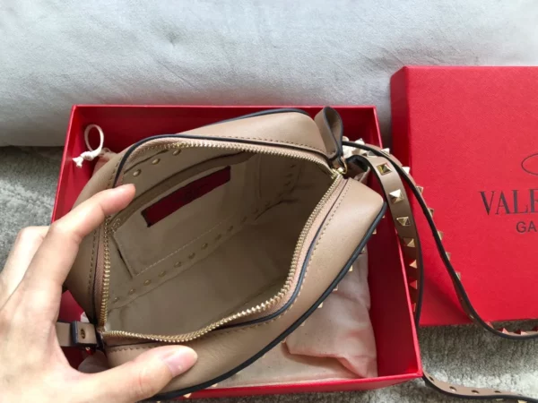 Valentino bag - replica bags