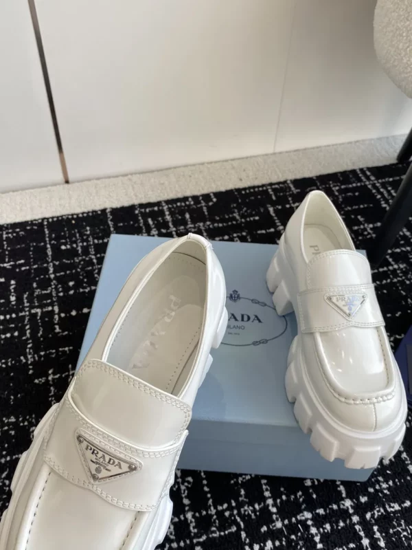 Prada shoes - Replica shoes