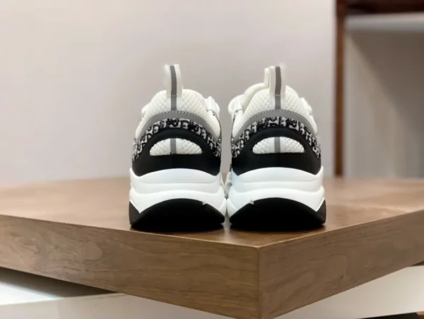 Dior shoes - Reps shoes