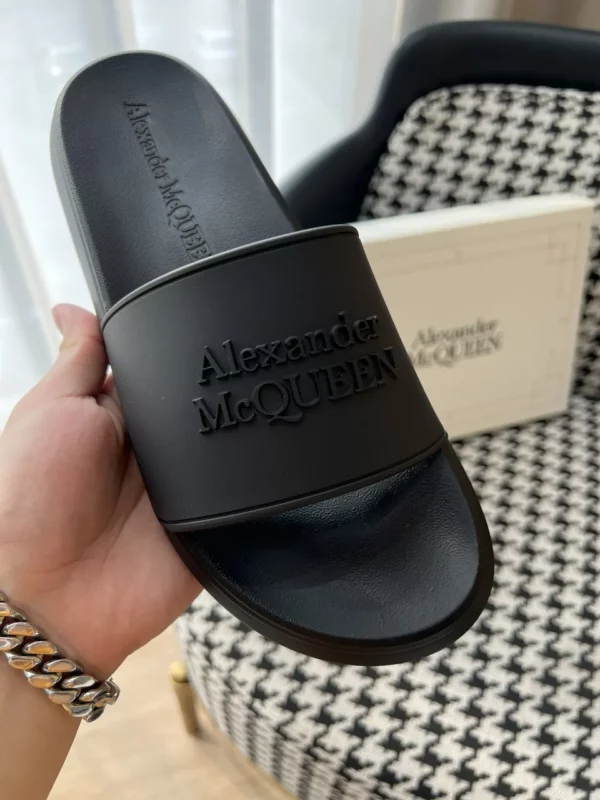 Alexander MCQueen shoes - rep shoes