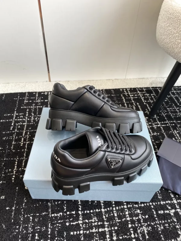 Prada shoes - Replica shoes