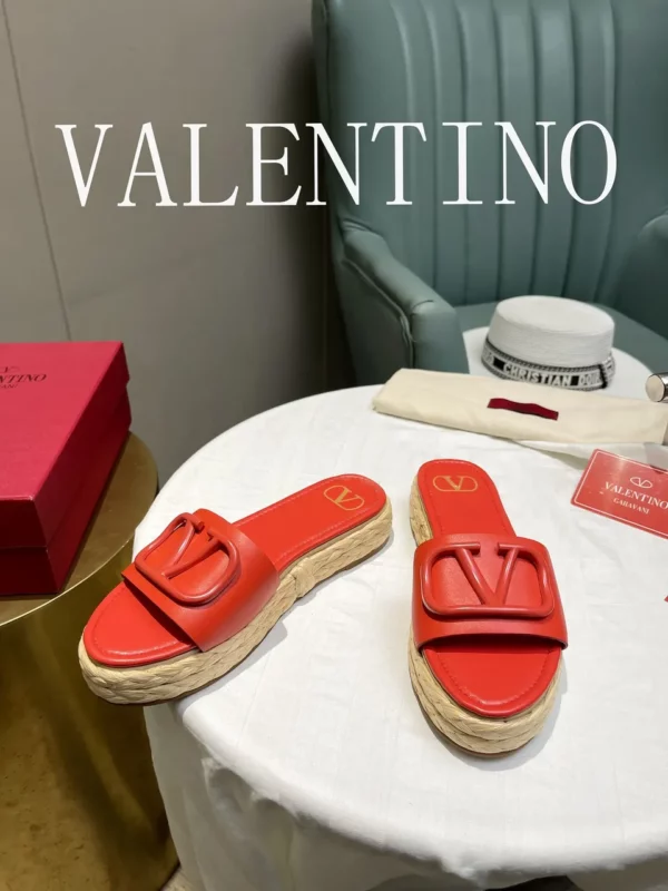 Valentino shoes - Replica shoes