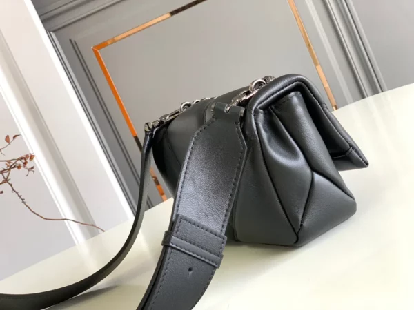 Bvlgari bag - rep bags