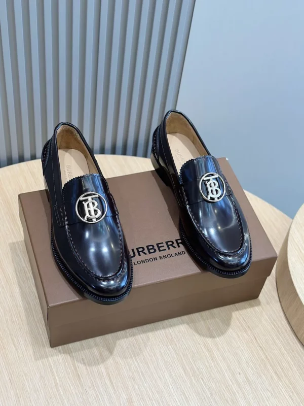 Burberry shoes - Reps shoes