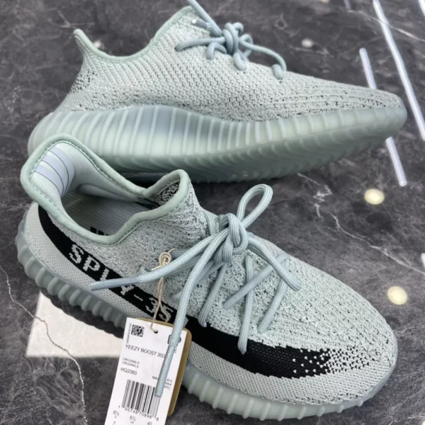 Yeezy shoes - rep shoes