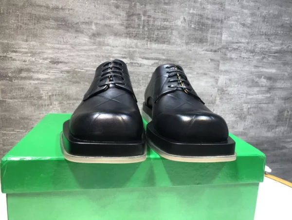 Bottega Veneta shoes - Replica shoes