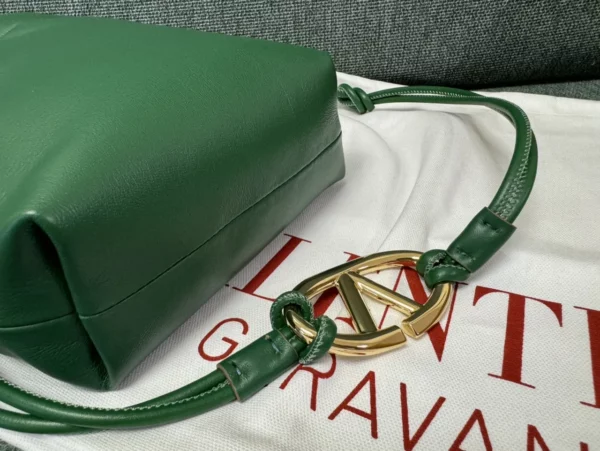 Valentino bag - rep bags