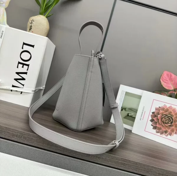 Loewe bag - replica bags