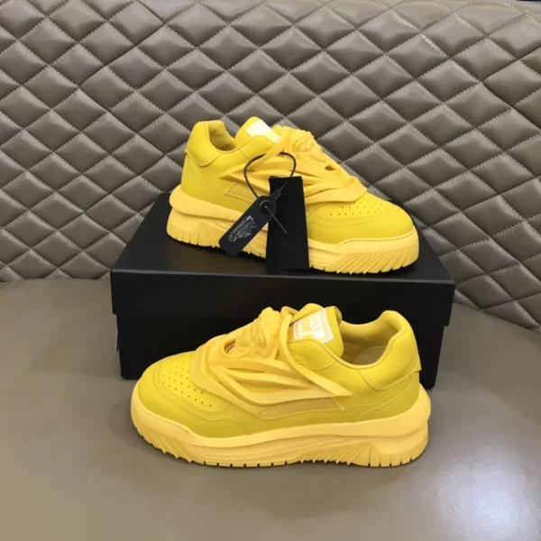 Versace shoes - rep shoes