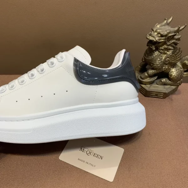 Alexander MCQueen shoes - rep shoes