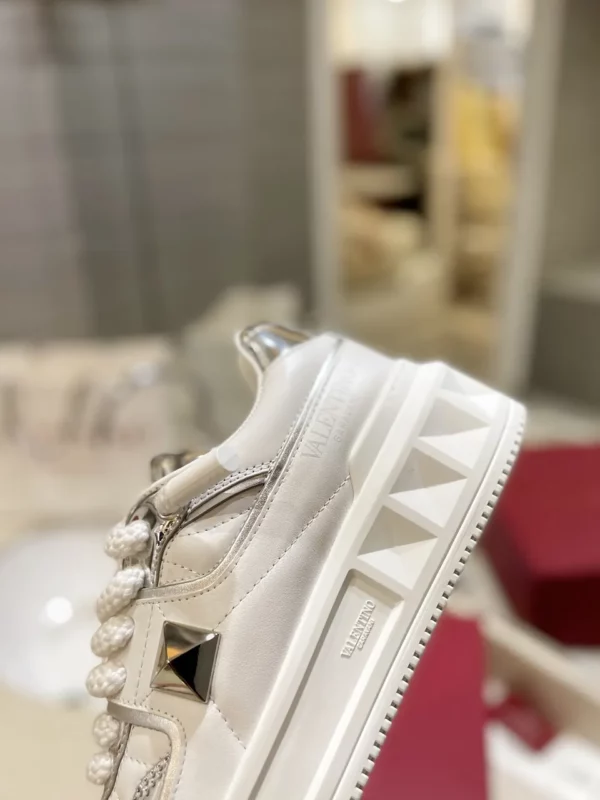 Valentino shoes - rep shoes