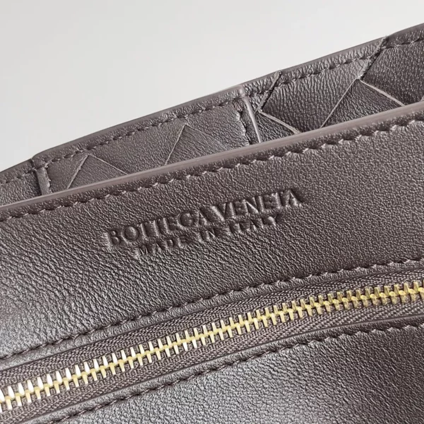 Bottega Veneta bag - replica bags