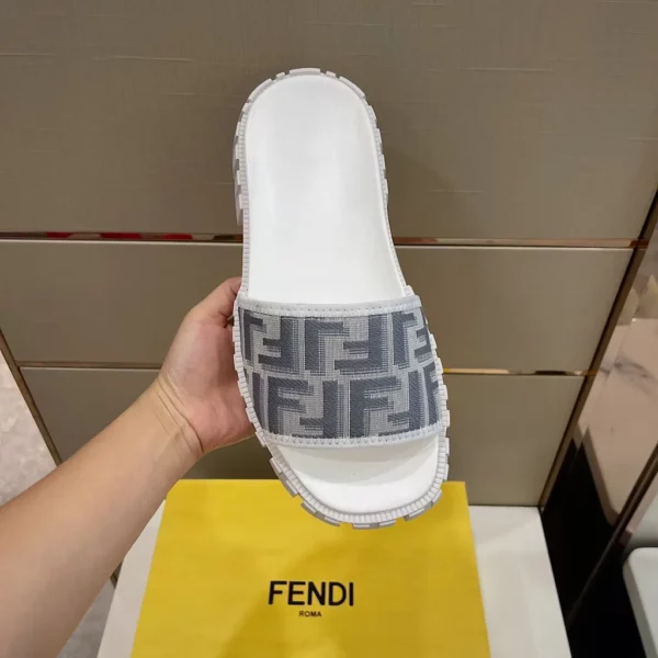 Fendi shoes - Replica shoes