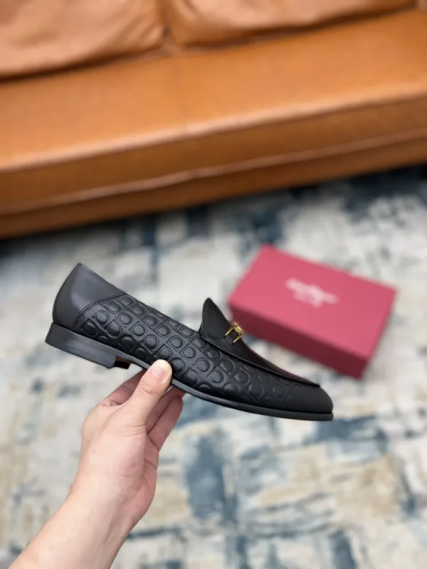 Ferragamo shoes - rep shoes