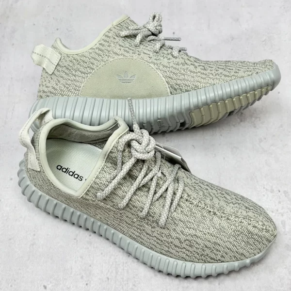 Yeezy shoes - Reps shoes