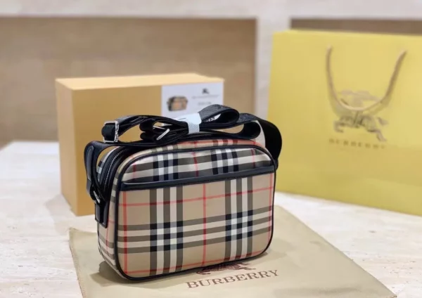 Burberry bag - replica bags