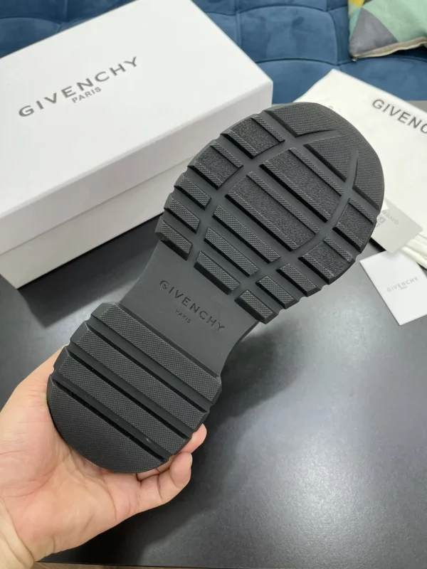 Givenchy shoes - rep shoes