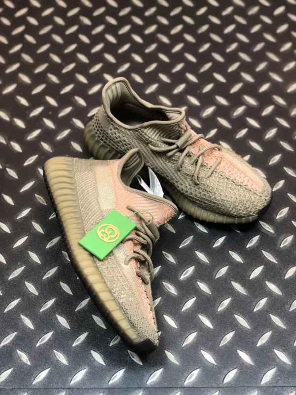 Yeezy shoes - rep shoes