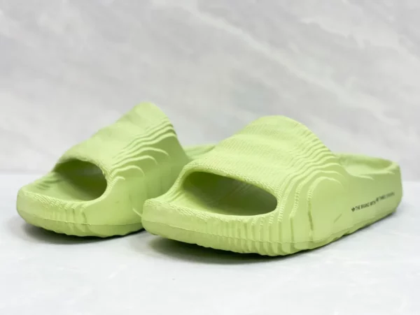 Yeezy shoes - Replica shoes