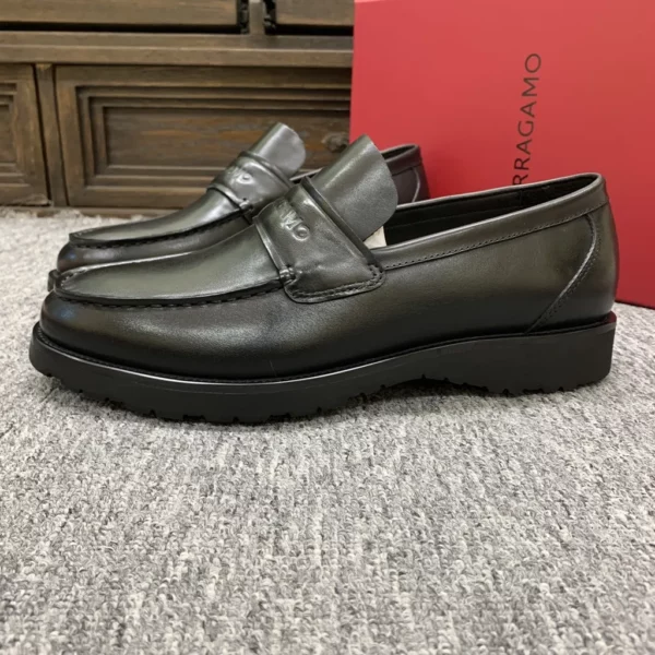 Ferragamo shoes - Replica shoes