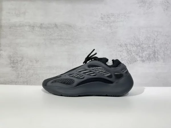 Yeezy shoes - Reps shoes