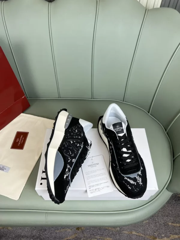 Valentino shoes - Reps shoes