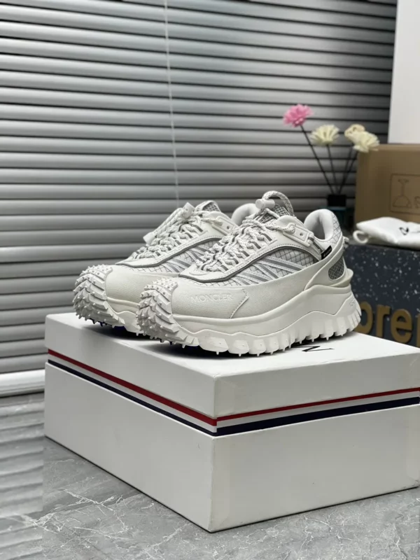 Moncler shoes - rep shoes