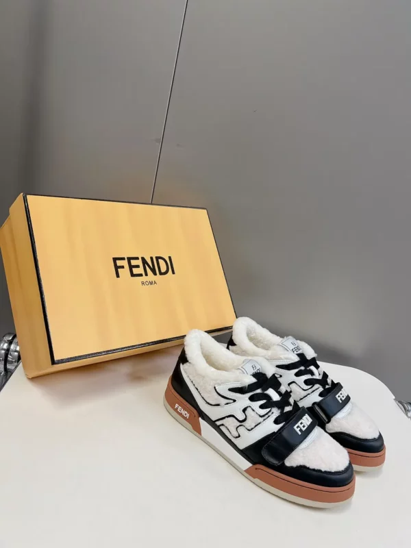 Fendi shoes - Replica shoes