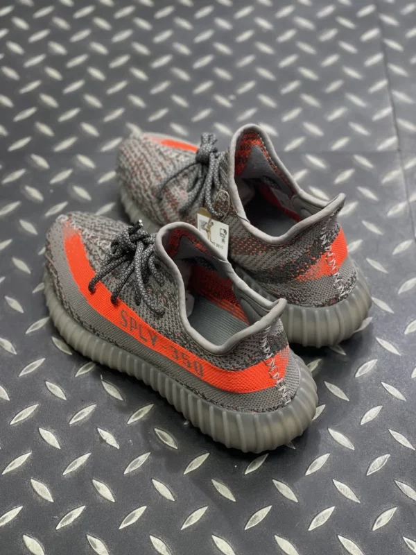 Yeezy shoes - Reps shoes