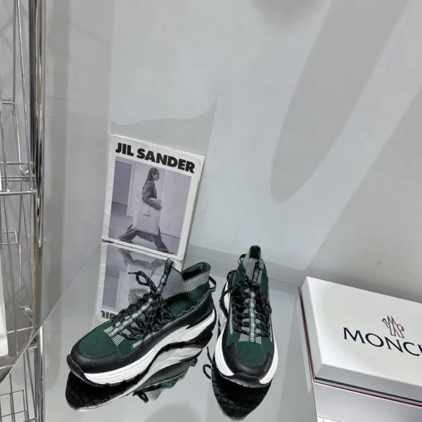 Moncler shoes - Replica shoes