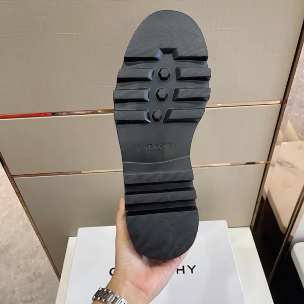 Givenchy shoes - Reps shoes