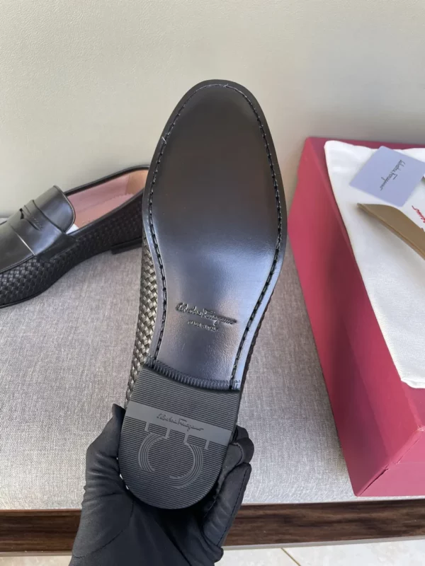 Ferragamo shoes - rep shoes