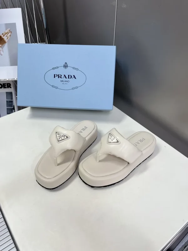 Prada shoes - Replica shoes