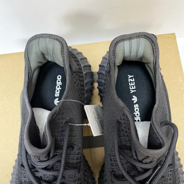 Yeezy shoes - Reps shoes