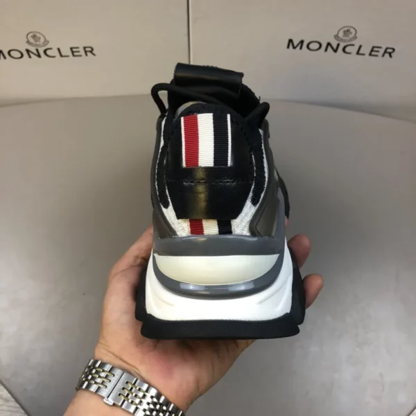 Moncler shoes - Replica shoes