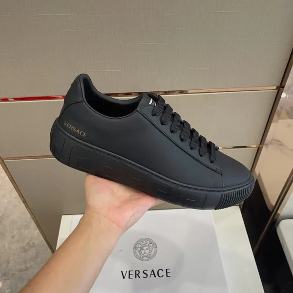 Versace shoes - rep shoes