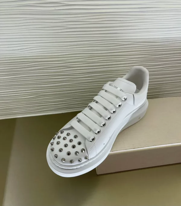 Alexander MCQueen shoes - Reps shoes