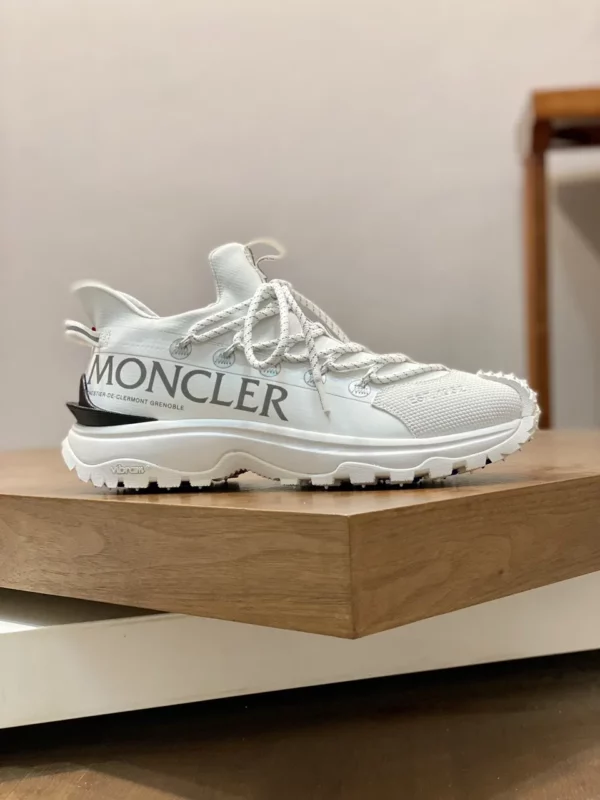 Moncler shoes - Replica shoes