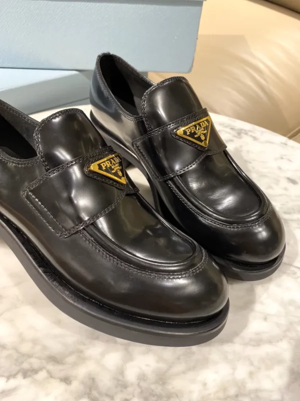 Prada shoes - Replica shoes