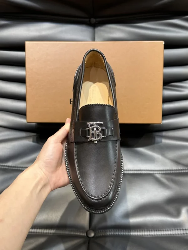 Burberry shoes - rep shoes