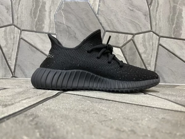 Yeezy shoes - Replica shoes