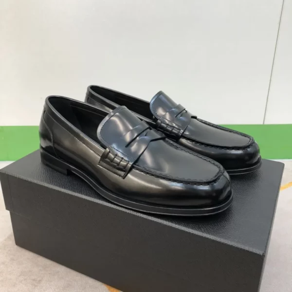 Prada shoes - Replica shoes