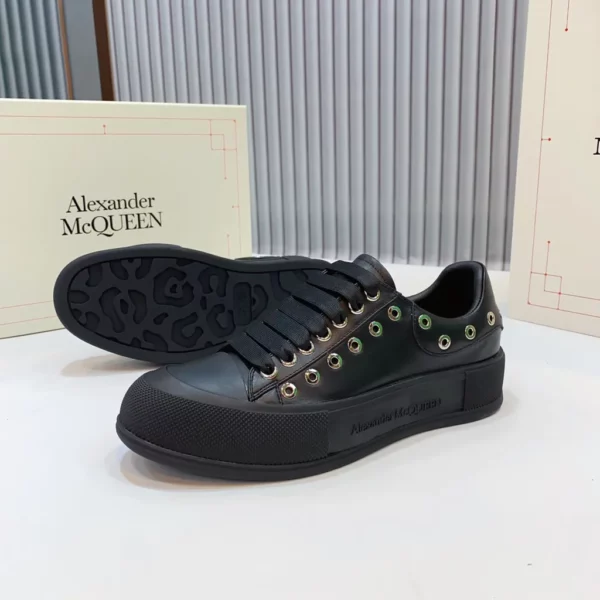 Alexander MCQueen shoes - Replica shoes