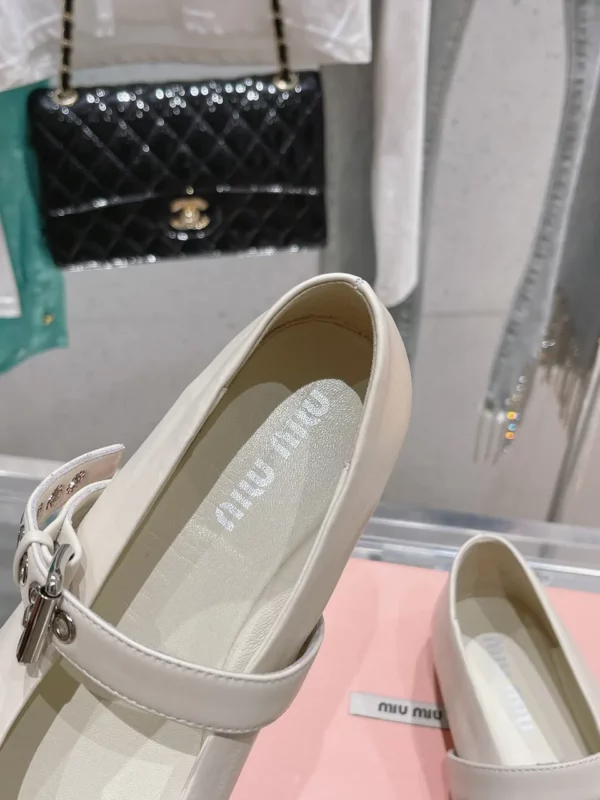 MiuMiu shoes - Reps shoes