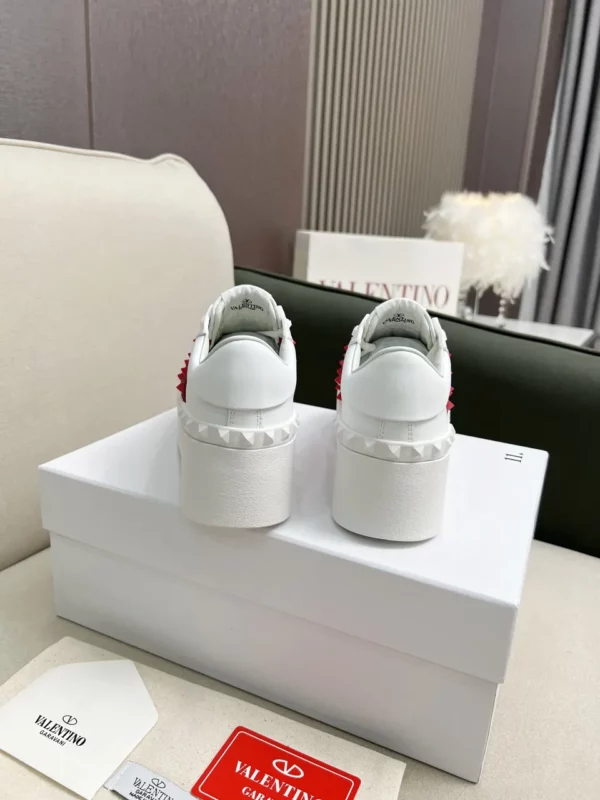 Valentino shoes - Replica shoes