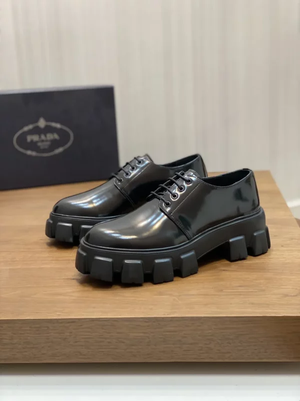 Prada shoes - Replica shoes