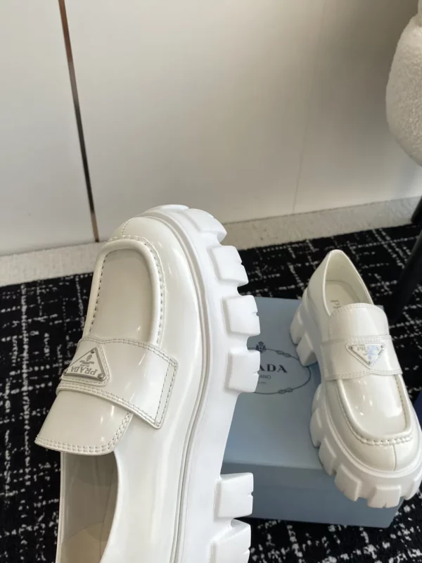 Prada shoes - Replica shoes