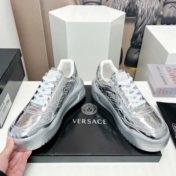 Versace shoes - Replica shoes