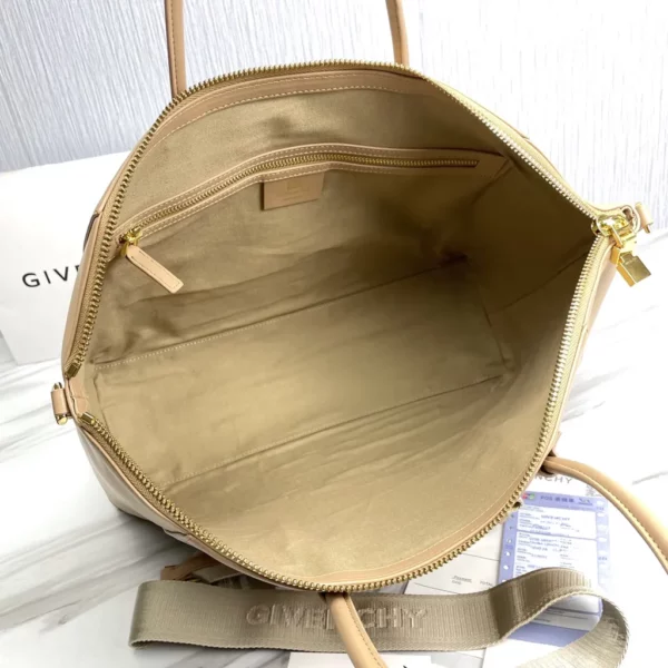 Givenchy bag - rep bags