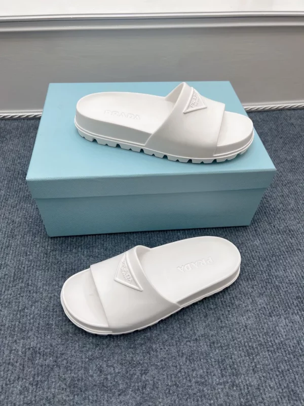 Prada shoes - Replica shoes